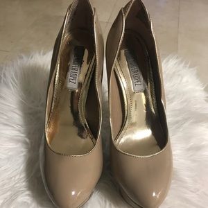 Jennifer Lopez Heels