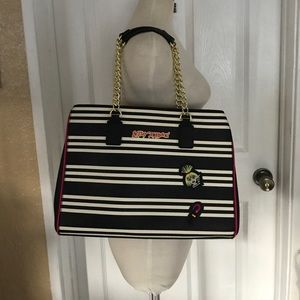 Betsey Johnson tote 👜