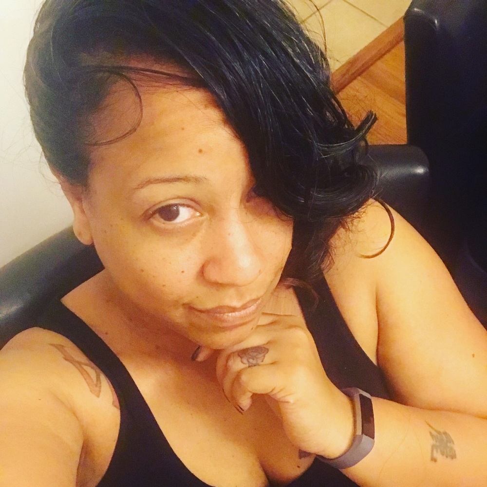 Meet your Posher, Aisha