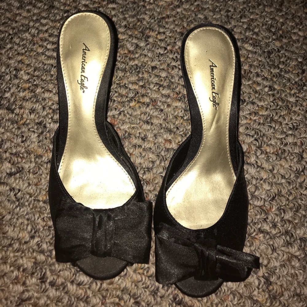Black heels