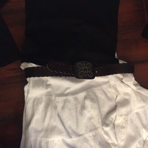 Banana Republic brown leather belt with buckle