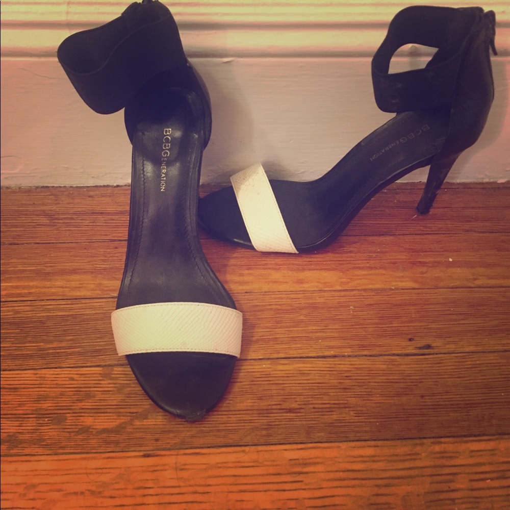 BCBG Black & White Ankle Strap Heels
