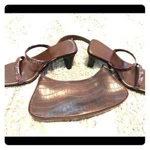 Fantastic snake-like strappy heels