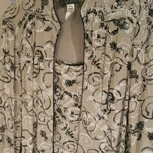 Matching Top & jacket, beige, black, white