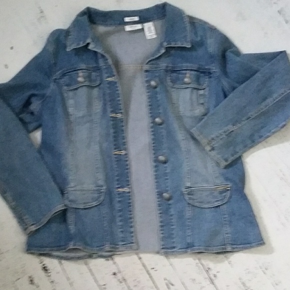 Jackets & Blazers - Liz & Co denim jacket/ blazer