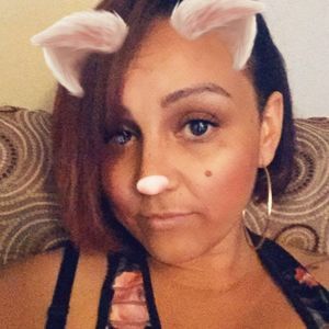 Meet your Posher, Isabel