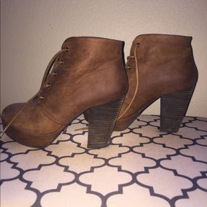 Steve Madden platform booties