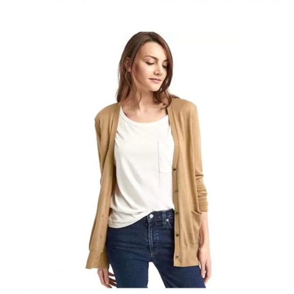 GAP Sweaters - Tan Gap sweater
