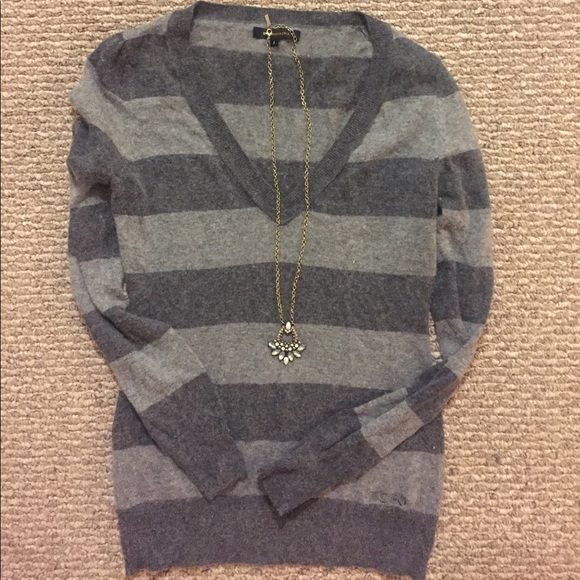 BCBGMaxAzria Sweaters - BCBG Maxazria Grey Stripe V-neck Sweater