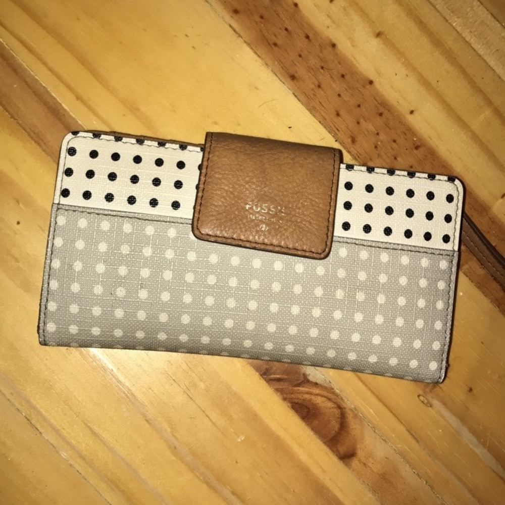 Fossil tab clutch/wallet