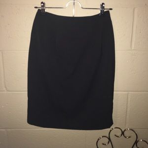H&M black pencil skirt!!!