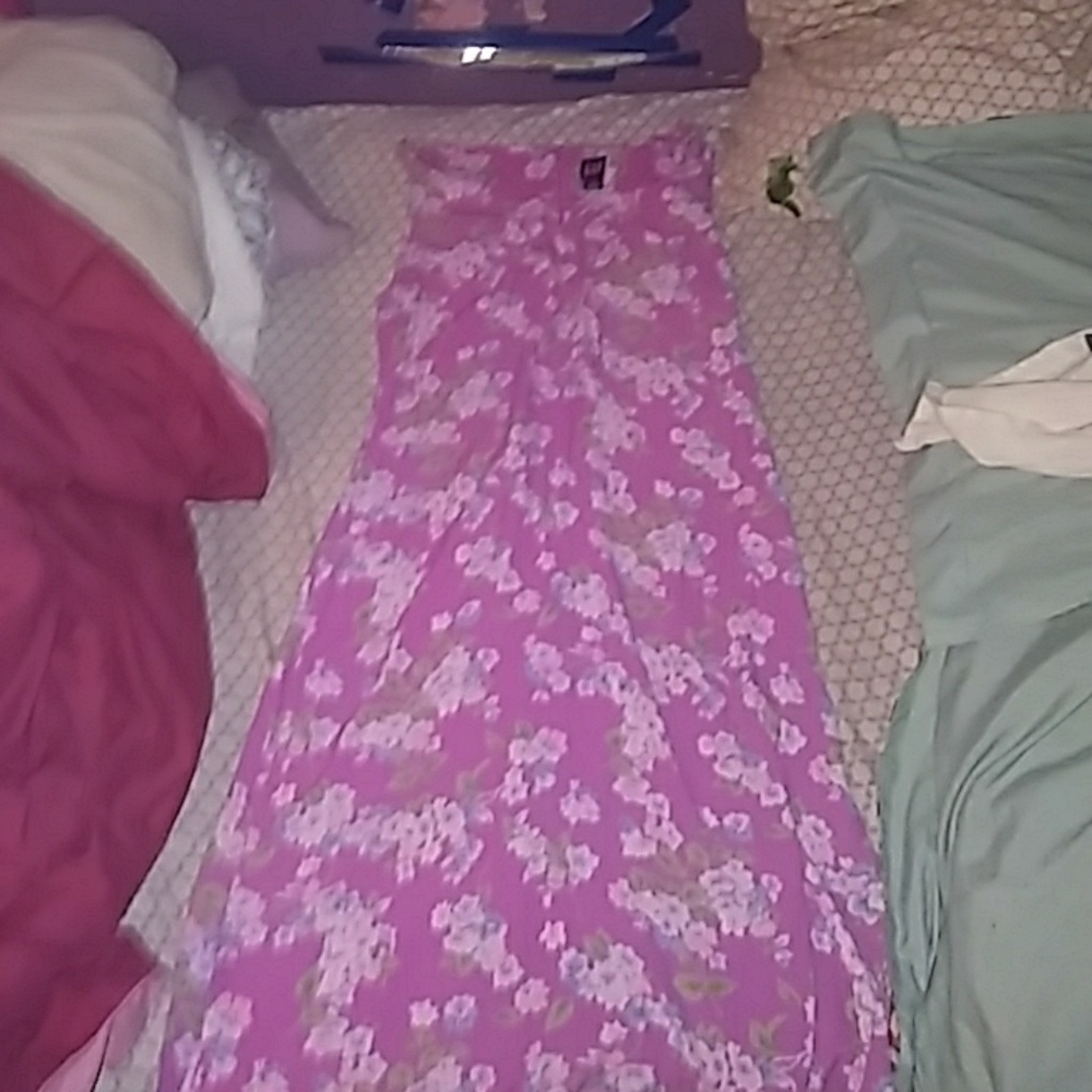 Pink flower patterned dress