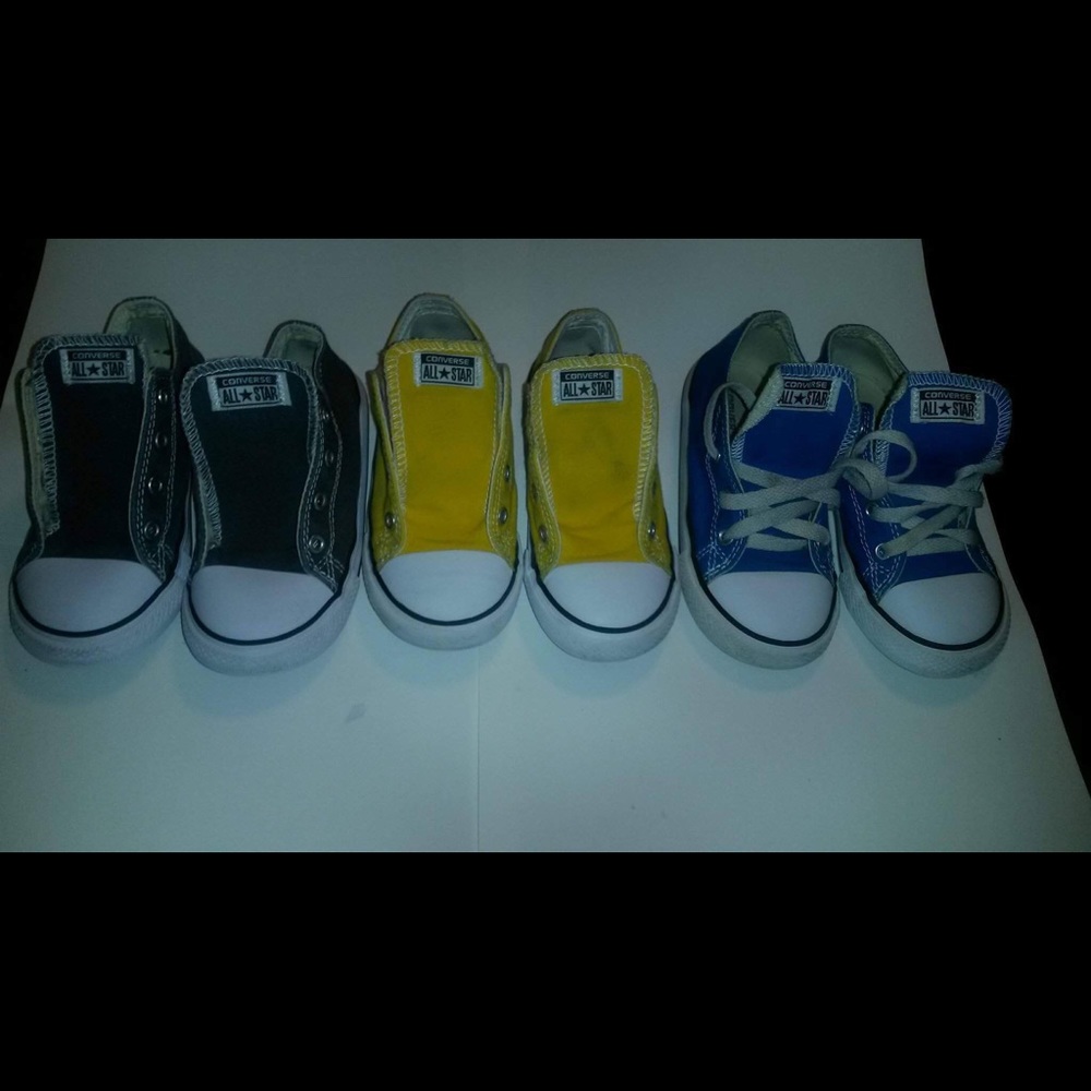 Converse shoe lot