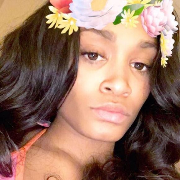 Meet your Posher, Danielle - Picture 1 of 1