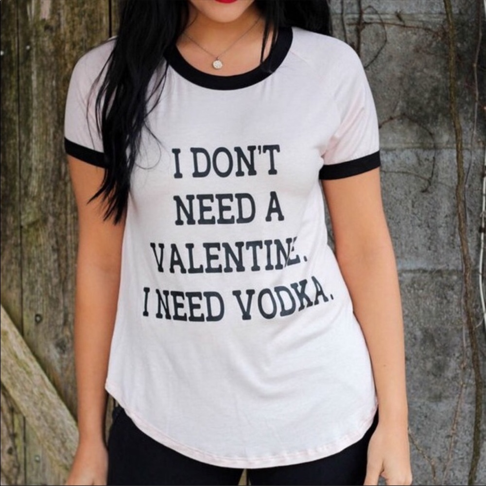 HP!! 🎀 1 LEFT!! Valentine tee - Picture 3 of 3