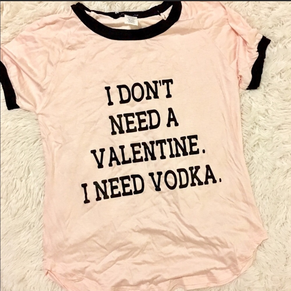 HP!! 🎀 1 LEFT!! Valentine tee - Picture 2 of 3