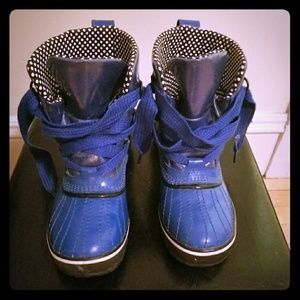 Sorel Tivoli. Size 7. Cobalt blue waterproof boots