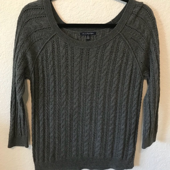 Gray Knitted Sweater - Picture 1 of 2