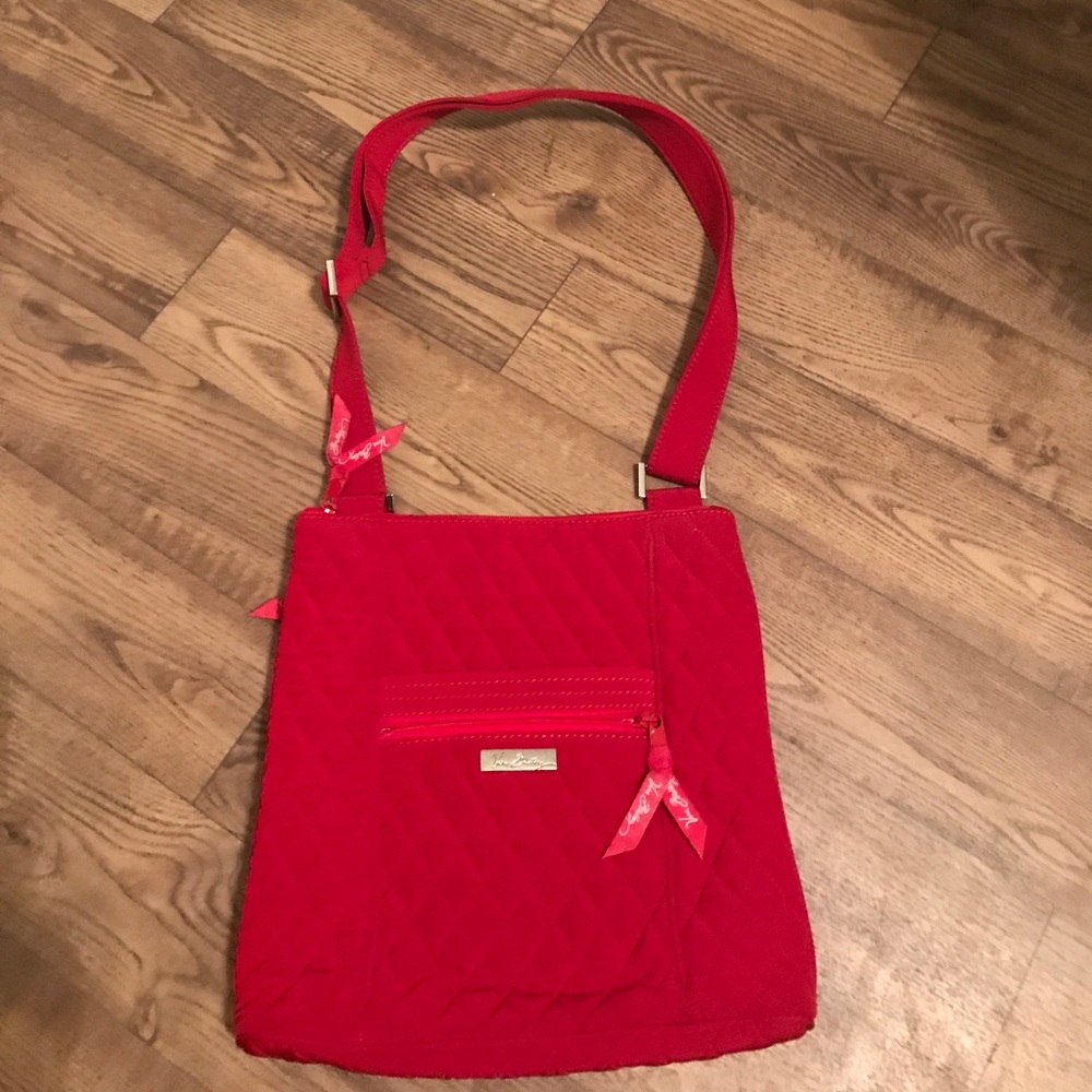 Vera Bradley red purse! Like new!