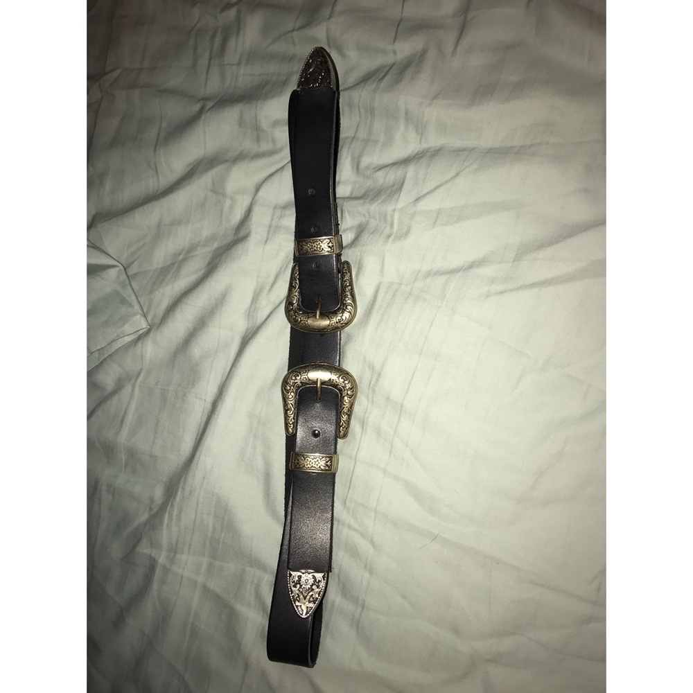 NWOT B-low the belt bri bri