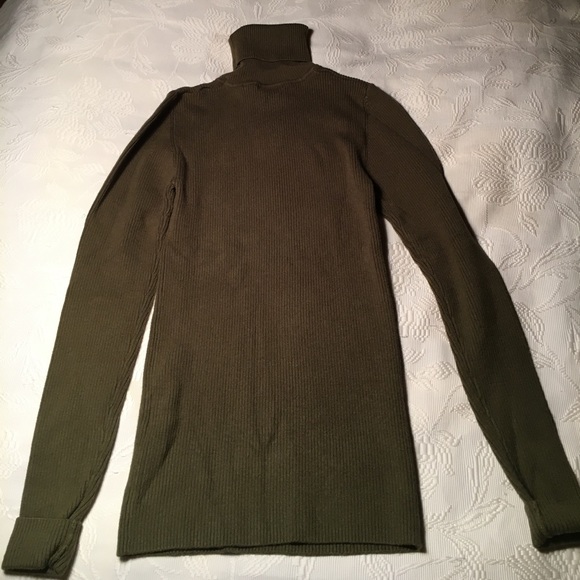 EUC olive cotton/tencel turtleneck by 525. S. EUC. - Picture 4 of 4