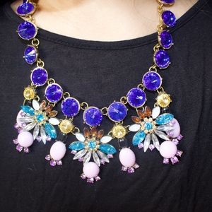 Stunning J. Crew Inspired necklace