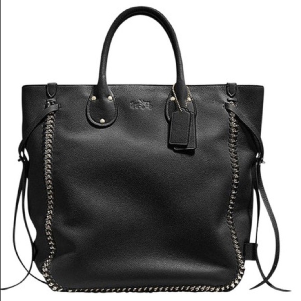Tatum Tall in Whiplash Leather Black Tote Bag