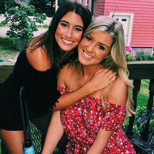 Meet your Posher, Alexandra