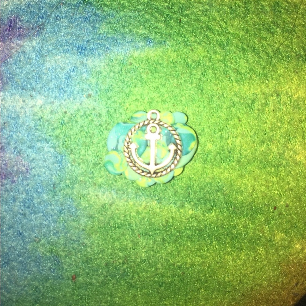 Hand-made Anchor ⚓️ necklace charm💚