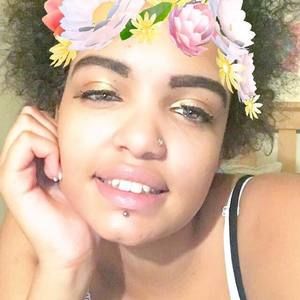 Meet your Posher, Mandisa