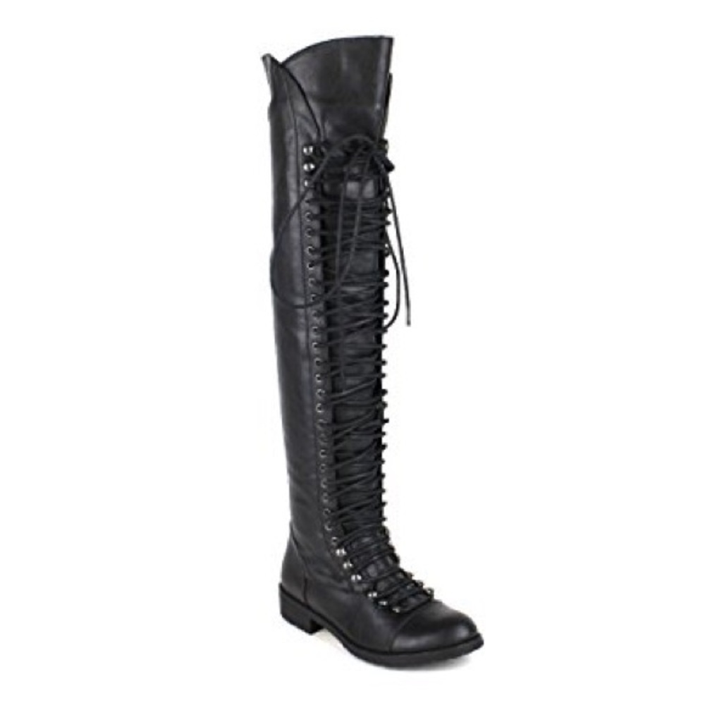 Over the knee combat boots 👢