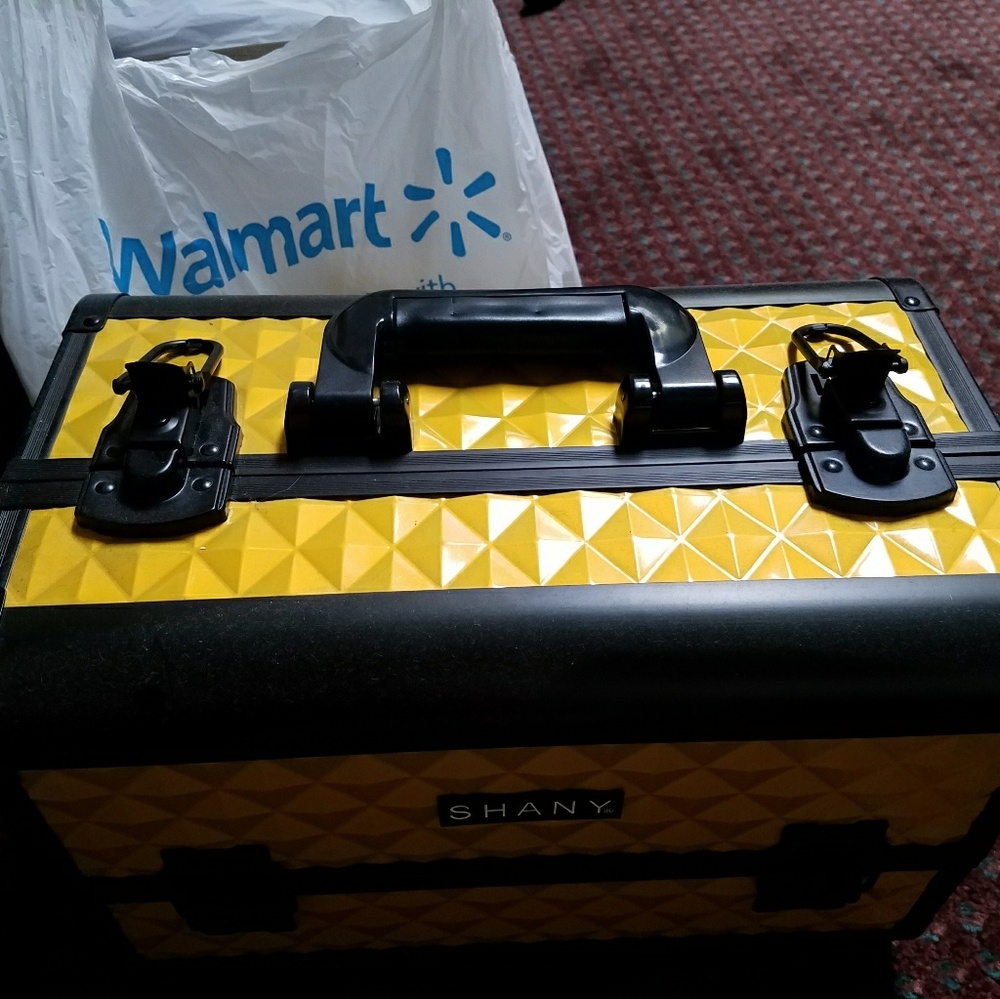 Shany makeup case