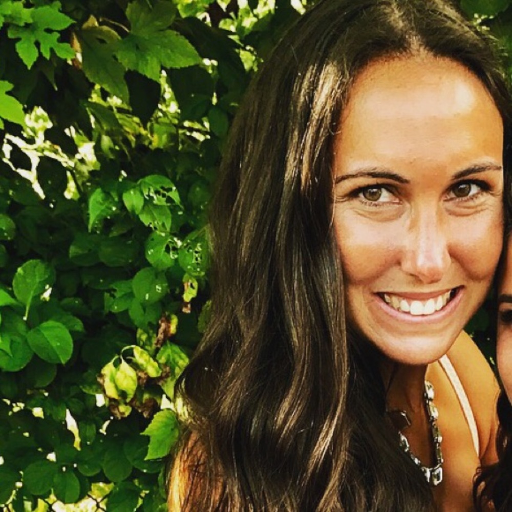 Meet your Posher, Casey