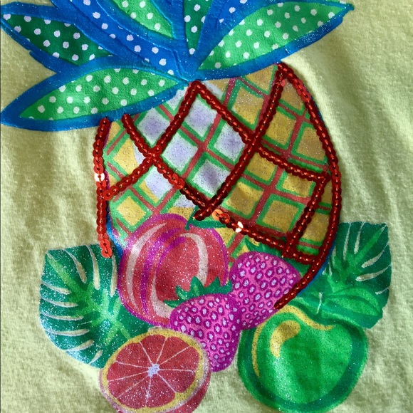 🔥 2 Tops Bundle For Little Girls + FREE Gift - Picture 3 of 6