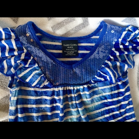 🔥 2 Tops Bundle For Little Girls + FREE Gift - Picture 6 of 6