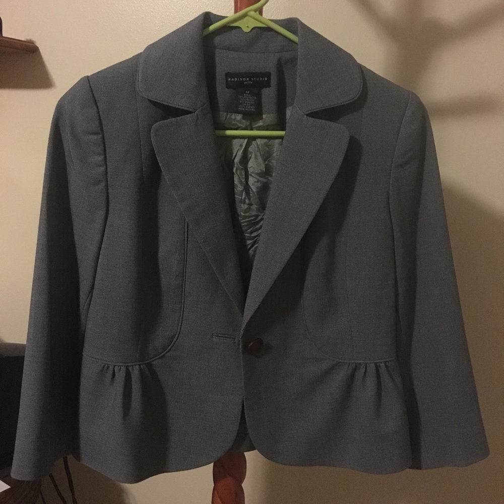 Cute gray blazer
