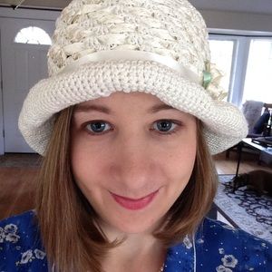 Meet your Posher, Elaine