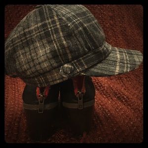 Plaid wool hat