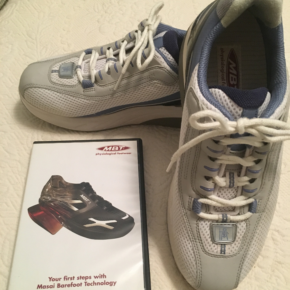 MBT "Boost Blue" Womens Walking Shoes Size 9