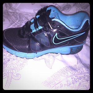 Women's Nike sneakers