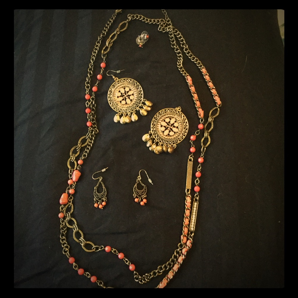 Gold/salmon jewelry bundle