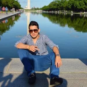 Meet your Posher, Luis