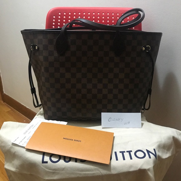 Louis Vuitton Handbags - Neverfull DE MM