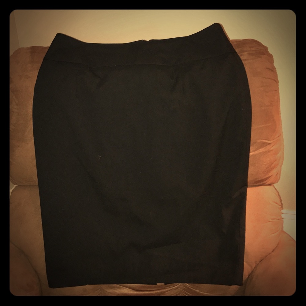 BOGO 1/2 off!! Perfect Pencil Skirt