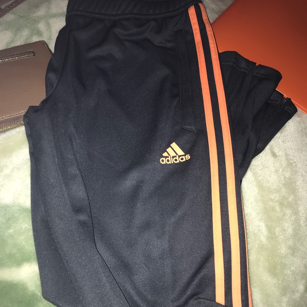 Women adidas tiro17 sweata Joggers size small