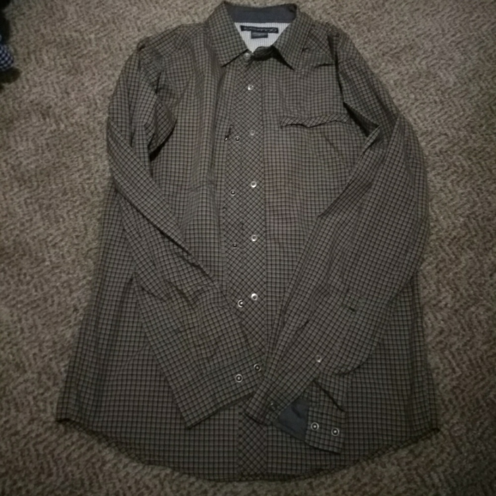 Lightweight performance shirt
