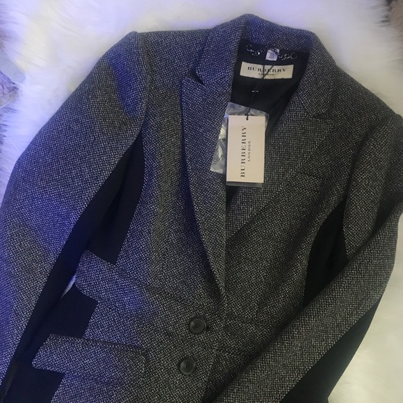 Burberry Jackets & Blazers - 🎉HP🎉 Women’s Burberry Wool Blazer