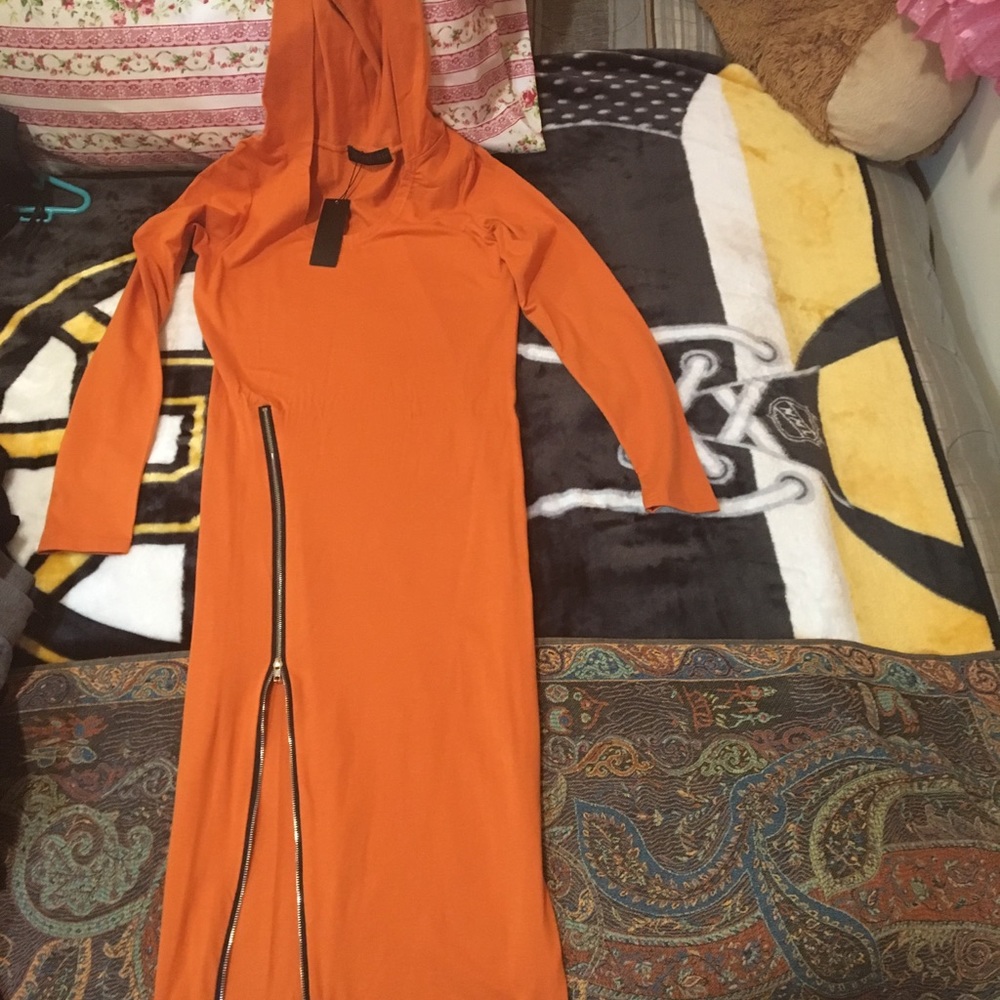 Doublju Women Side Zipper Point long-sleeve dress.