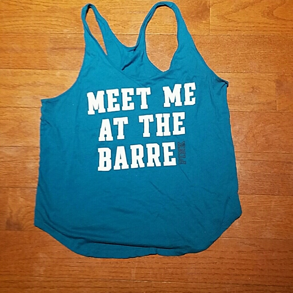 vs pink tank
