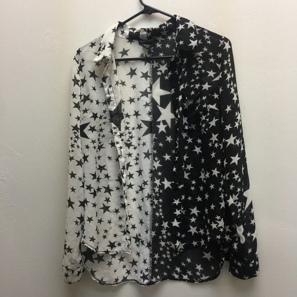 COTTON EXPRESS Button up star shirt Blouse - Picture 3 of 5